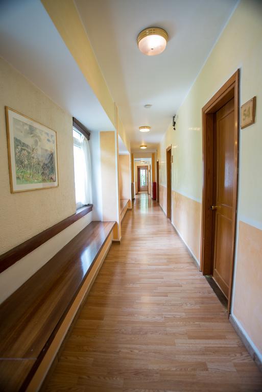 Delphi Palace Ngoại thất bức ảnh